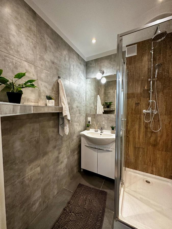 #5 Komfortowy Pokoj Niedaleko Morza W Gdansku ! Appartement Buitenkant foto