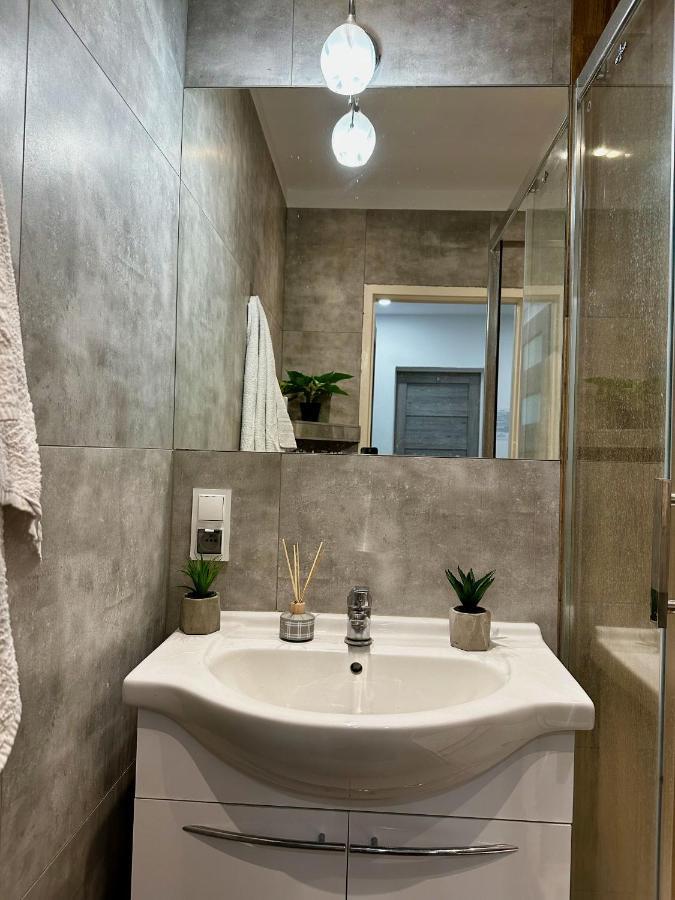 #5 Komfortowy Pokoj Niedaleko Morza W Gdansku ! Appartement Buitenkant foto