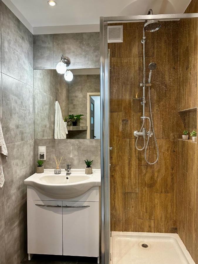 #5 Komfortowy Pokoj Niedaleko Morza W Gdansku ! Appartement Buitenkant foto